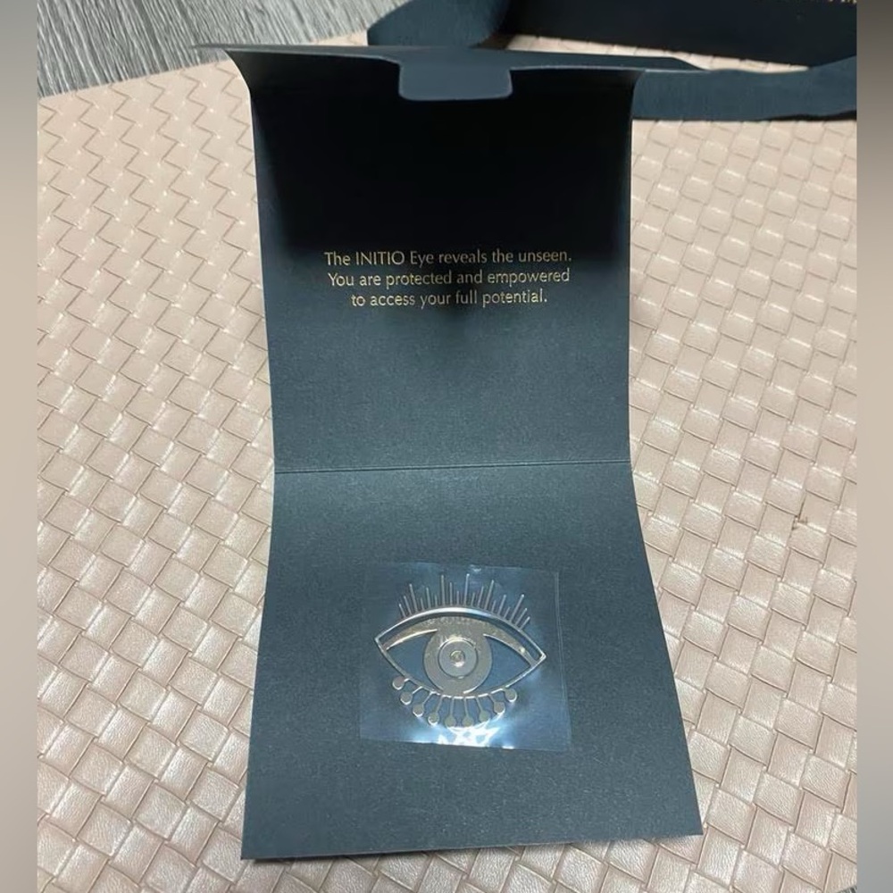 INITIO Parfums Gold Eye Pin New - Picture 4 of 6
